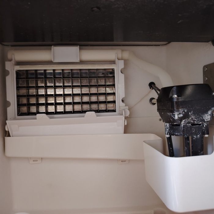 Muz generatori ZB-120B 50 kg/24soat