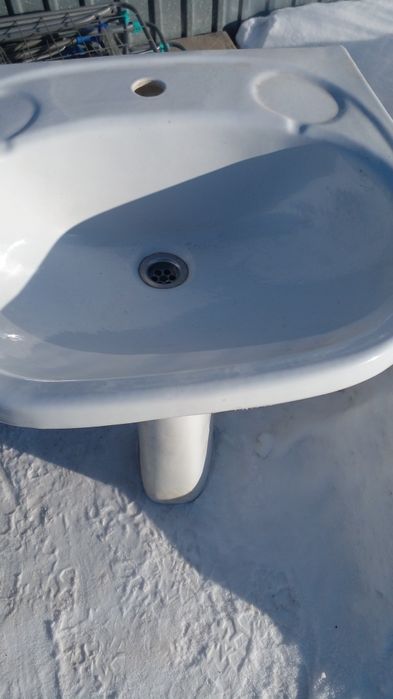 Раковина тюльпан со стойкой 5000тн