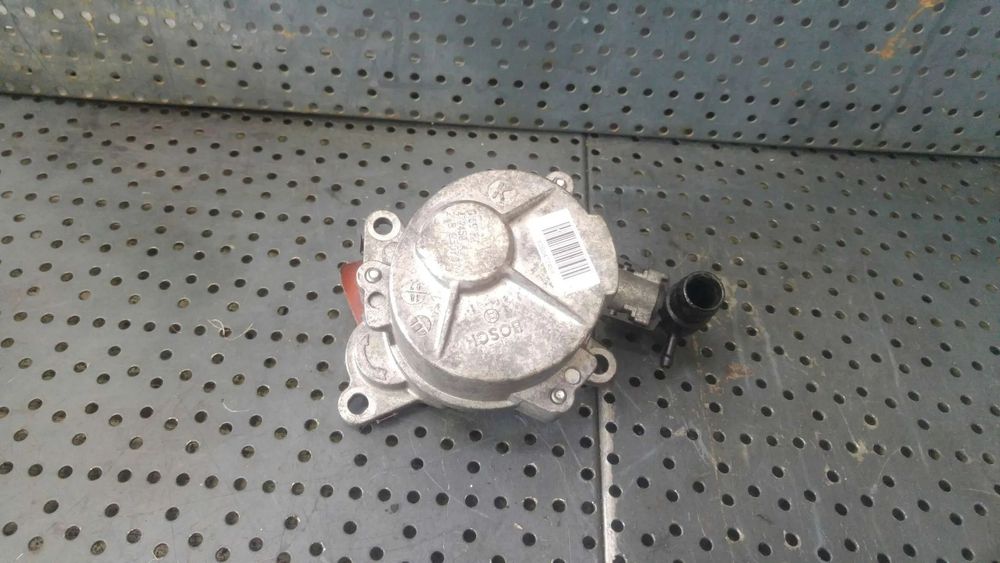 Pompa vacuum 2.0 dci renault laguna 3 f009d00722 8200472458 2b230707