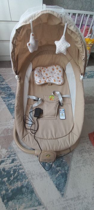 Продам шезлонг маятник