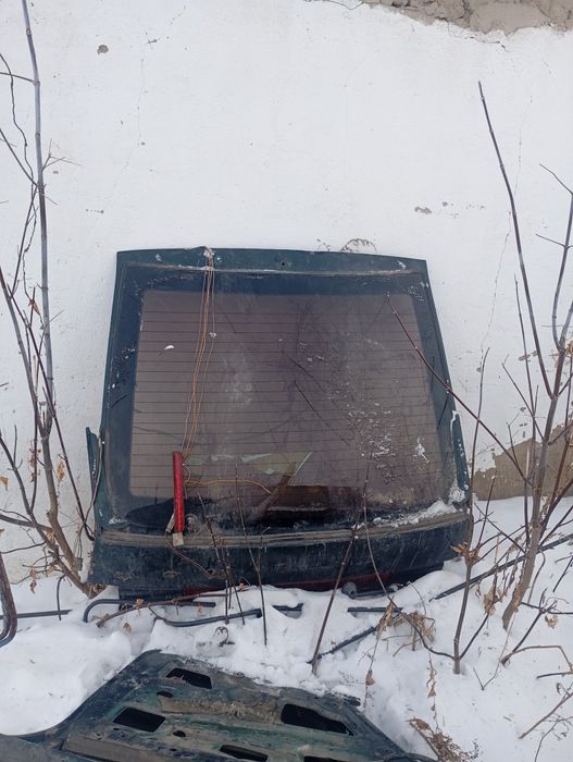 Продам двери на ваз 2112