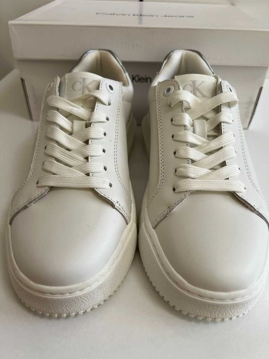 Нови дамски маратонки CALVIN KLEIN - Chunky Cupsole Laceup, 36 размер