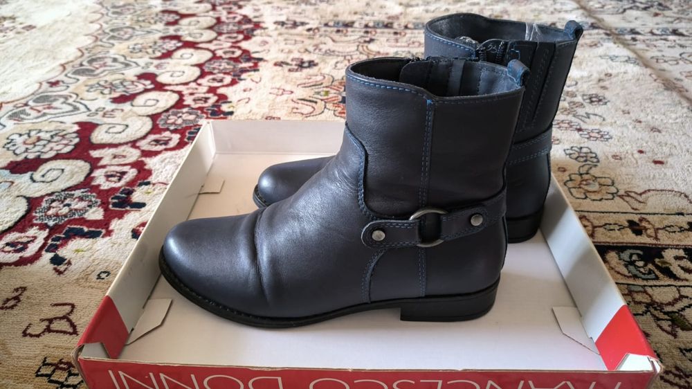 Продам кожаные сапоги, размер 37