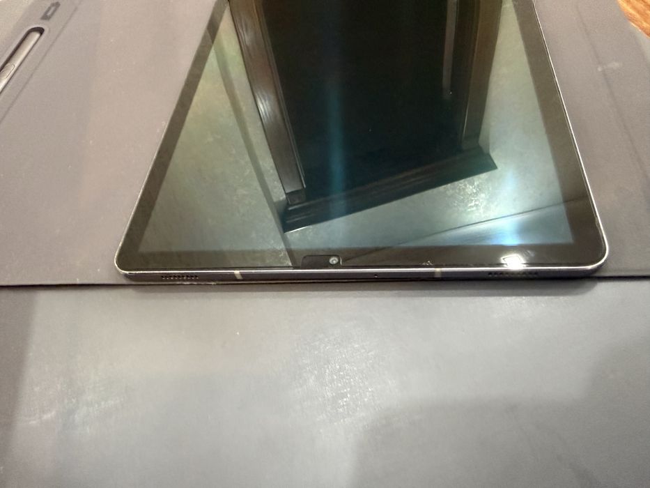 Samsung Galaxy Tab S6 256GB Wi-Fi + S Pen + Чехол