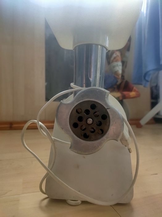 Moulinex HV3. Мясорубка