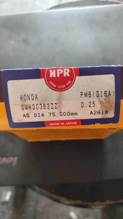 Segmenți motor  Honda D16A