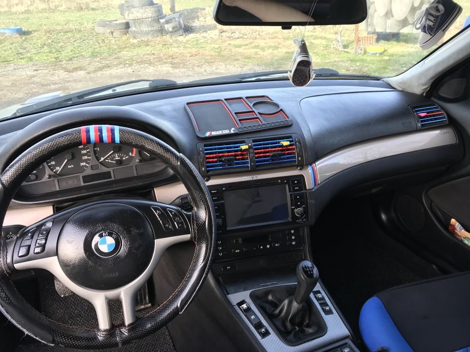 Vand sau Schimb BMW 320D din 2003...FACELIFT.