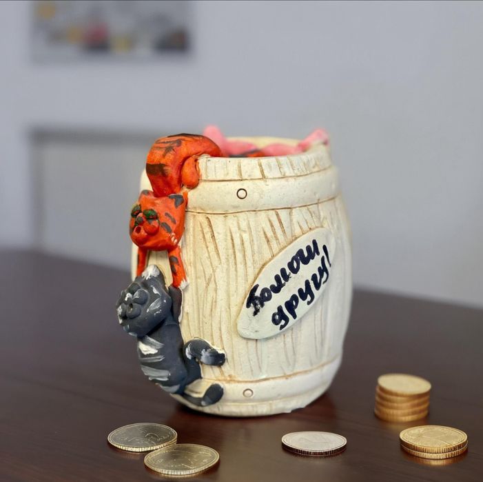 Продам керамические копилки. Новые.