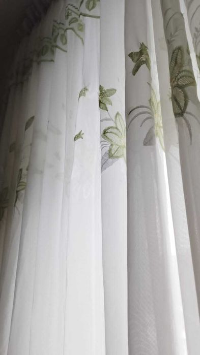 Тюль для спальни или зала