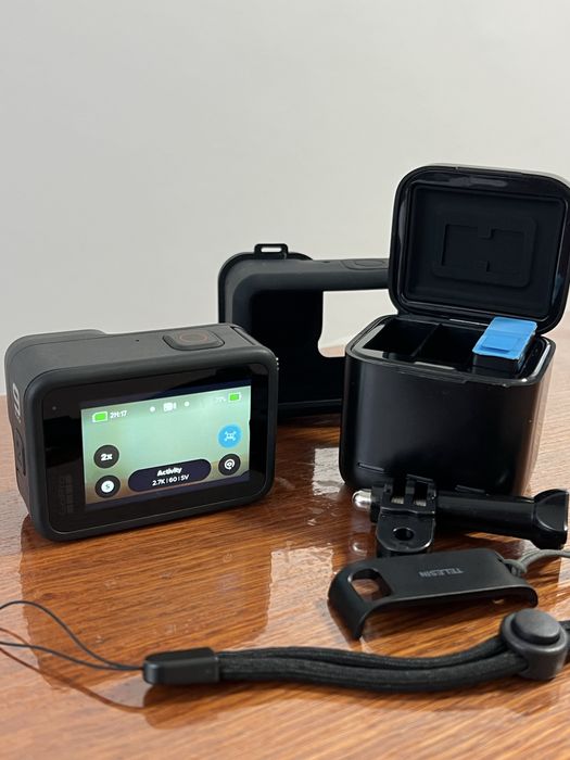 Vand Go Pro Hero 9 Black( nu 8, 10, 11, 12 camera de filmat 360)