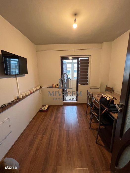 Apartament 2 decomandate Calea Severinului Supeco 4/4 acoperiș tabla