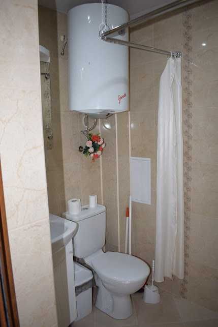 Дава се под наем Двустаен апартамент в Варна, Базар Левски - 70 кв.м за 510 € - Снимка #6