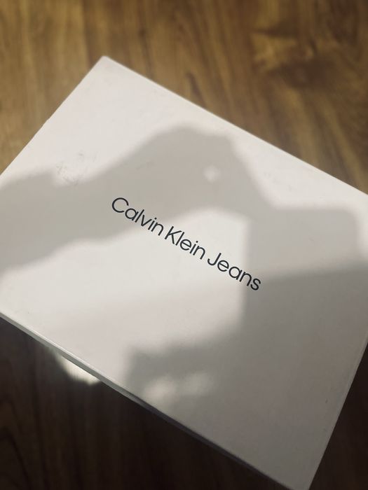 Дамски ретро маратонки Calvin Klein Jeans с камъчета