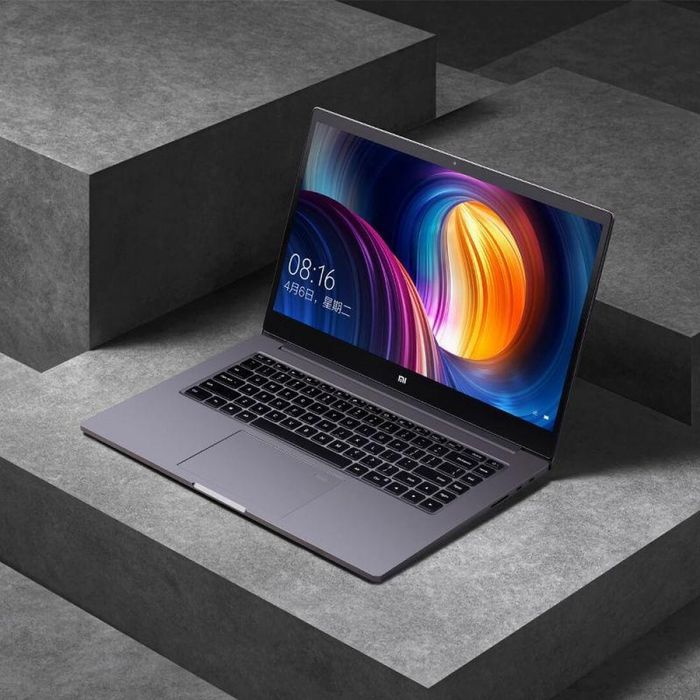 Xiaomi notebook pro 15.6 GTX 16/266 gb, 4gb videokarta