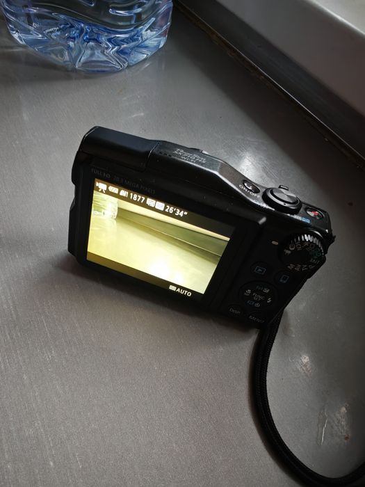 Продам фотоаппарат canon powershot sx710 hs