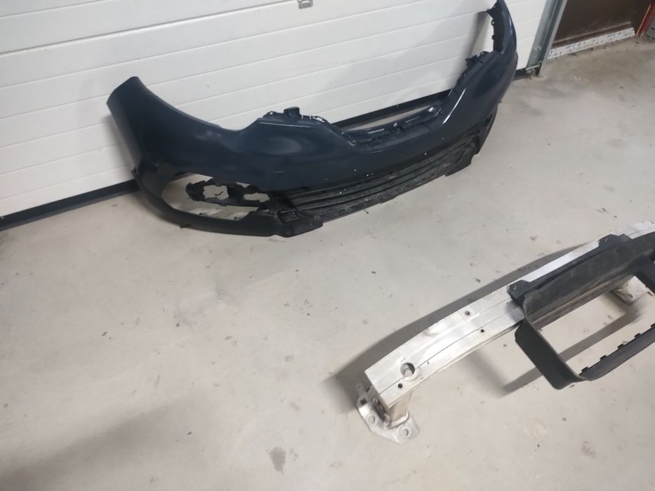 Bara fata , traversa și ghidaj aer captur facelift