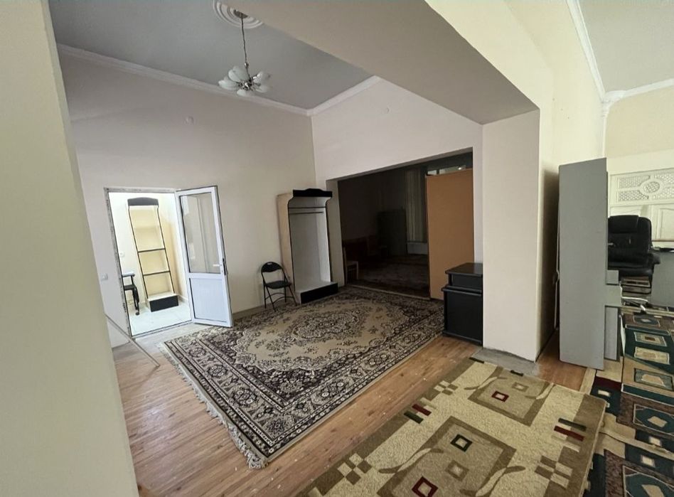 Нурафшон куча. Шайхантахурский район офис 3 комнат 100м2!