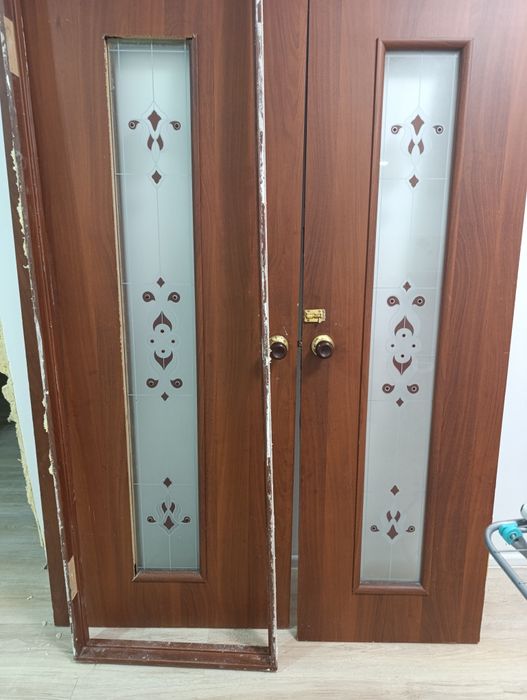 Двери б/у самовывоз Батыс2