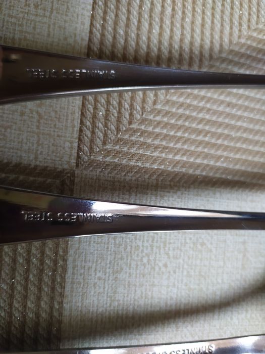 Прибори за хранене