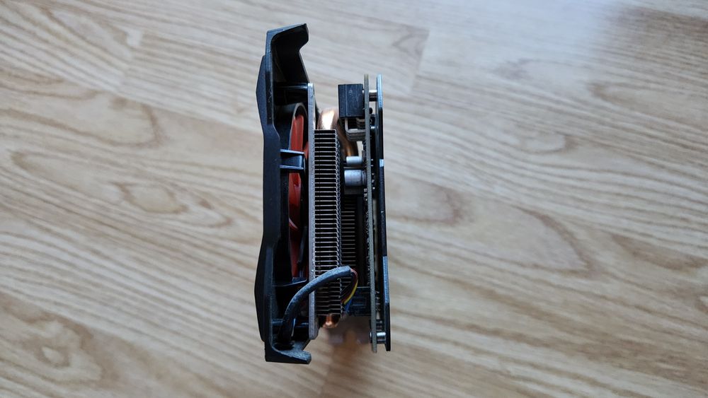 Placa video gaming AMD XFX RX 570 4GB GDDR5