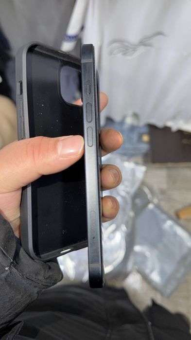 Продам айфон 15 в идеальном состоянии