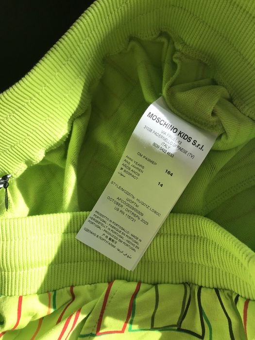 Bermude Love Moschino nou cu eticheta original