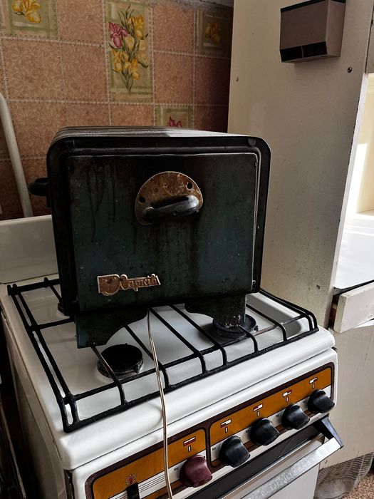 Продам печь электрическую СССР