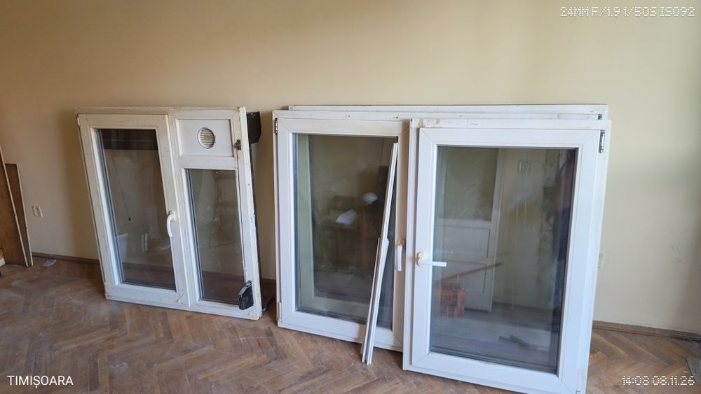 Ferestre Rehau tripan