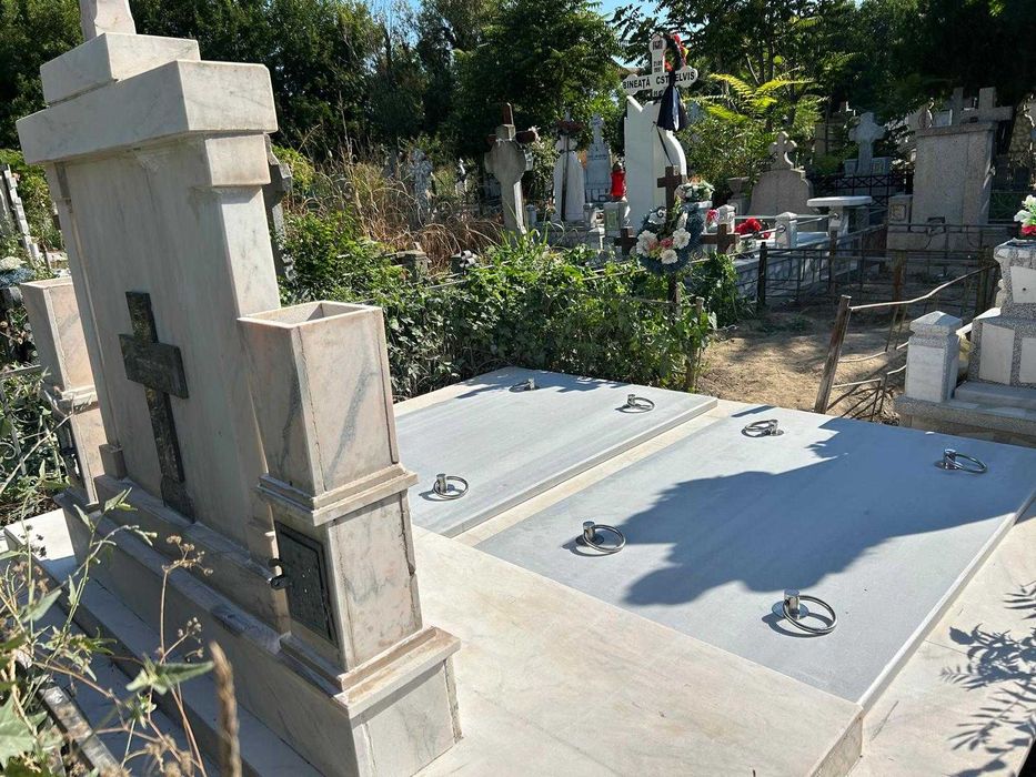 Cedez concesiune loc veci Cimitir Eternitatea