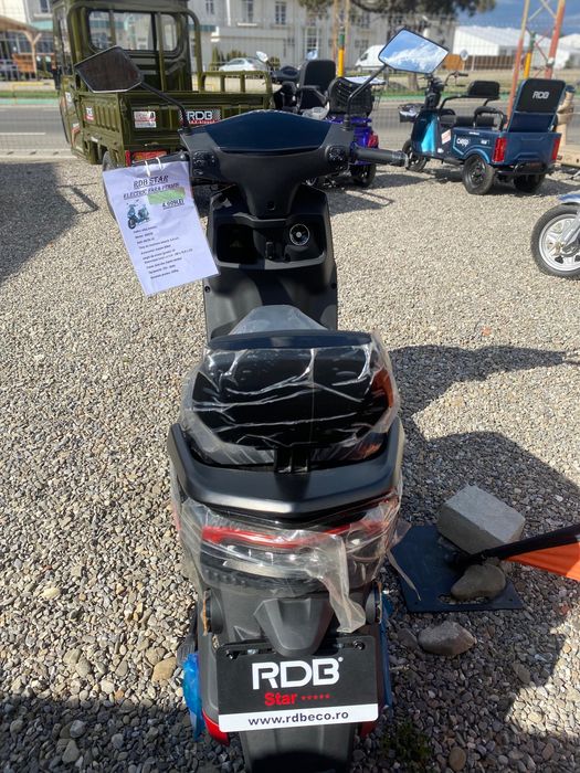Scuter electric RDB STAR, 2000W, fara permis, 25 km/h