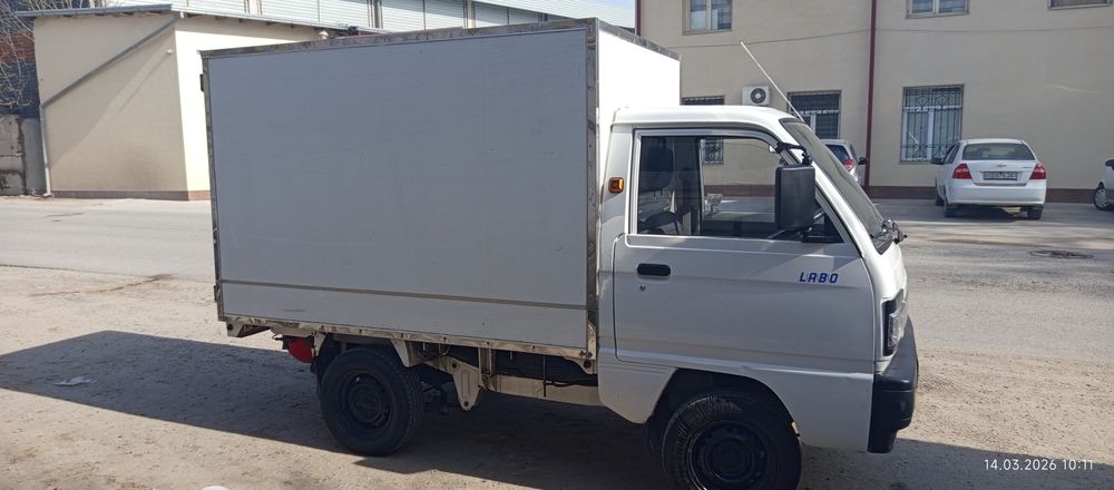 Labo фургон сотилади нархини келишилади