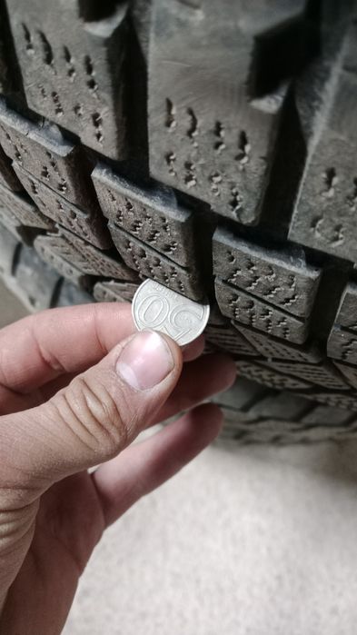 Балон 235/50/18 зима