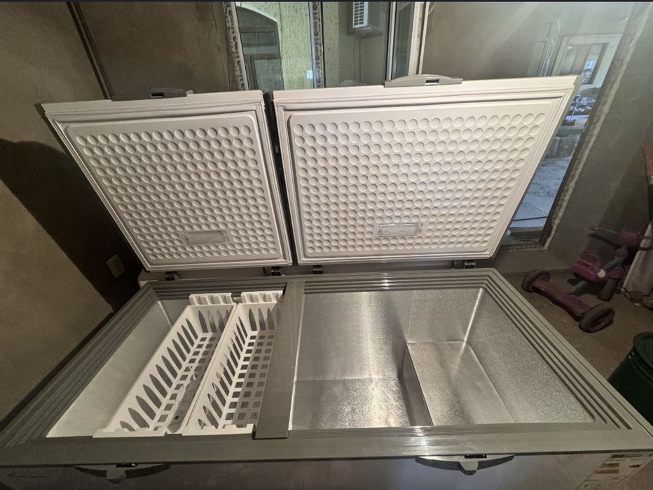 Морозильники и холодильники