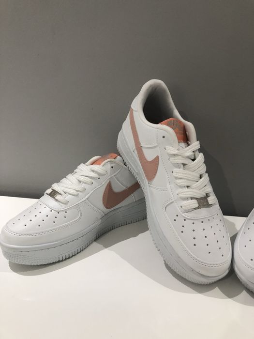 Нови маратонки Nike (послени бройки)