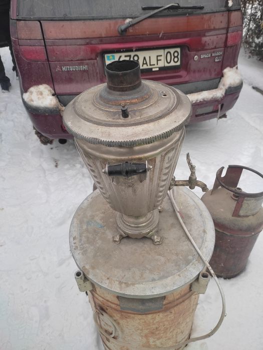 Продам Самовар 8 литров