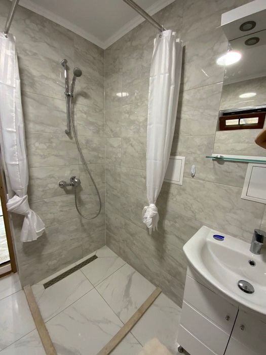 Дава се под наем Къща в Добрич, Промишлена зона - Север - 120 кв.м за 800 € - Снимка #11