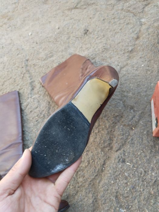 Продам женские сапоги