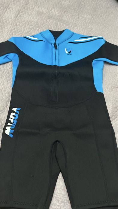 Гидрокостюм из неопрена
