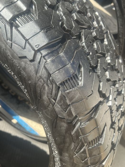 Шины а/т 265/50:20