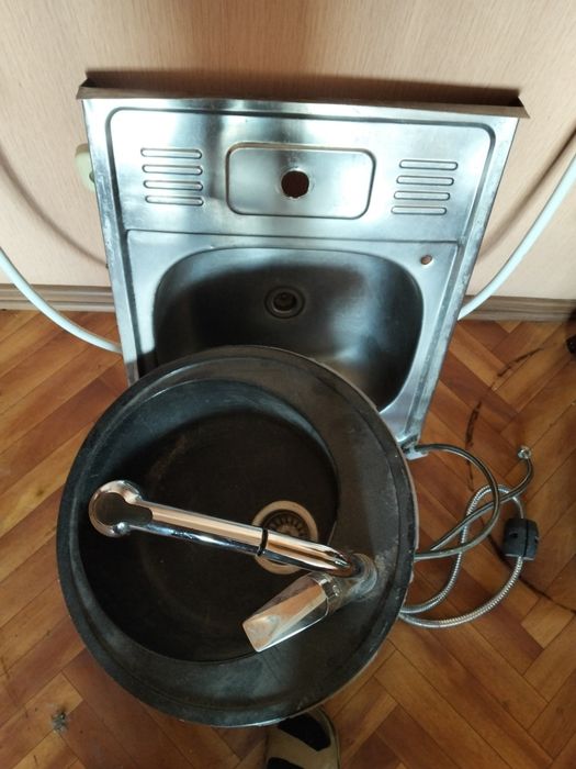 Продам 2мойки недорого