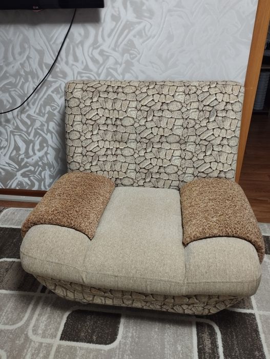 Диван кресло  удобное для отдыха