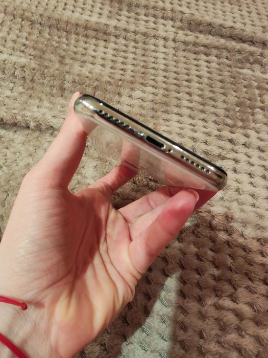 Vand iPhone x ca piese