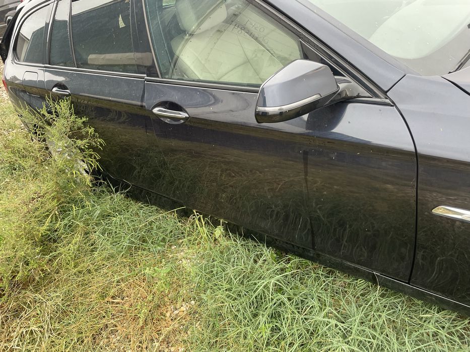 Portiera / usa spate stanga dreapta BMW f11 kombi break albastru 416