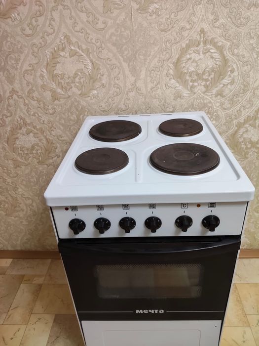 Продам кухонную плиту