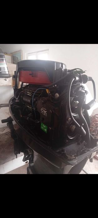 Извънбордов двигател Меркюри 20 коня 2т