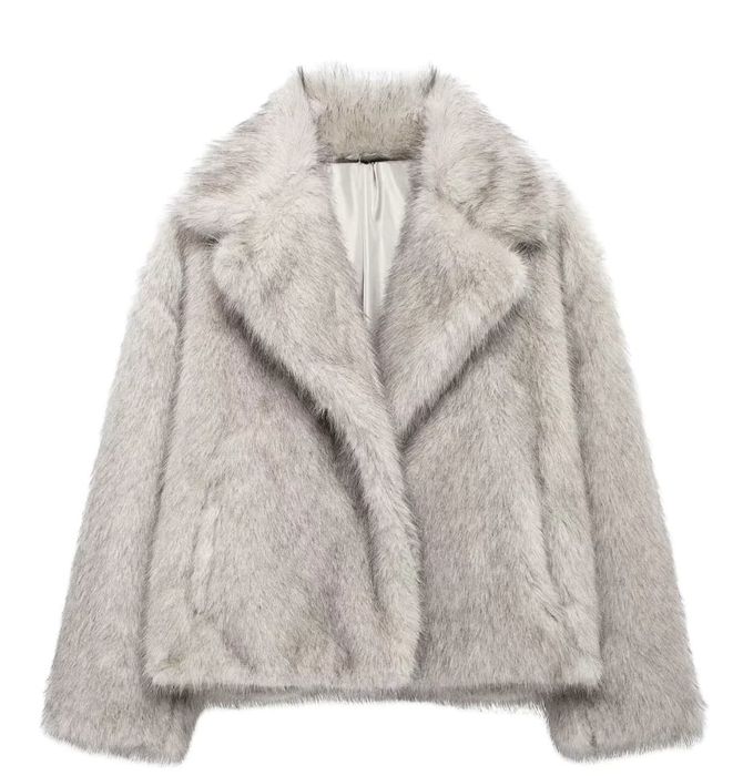 Продается  Шуба искусственная