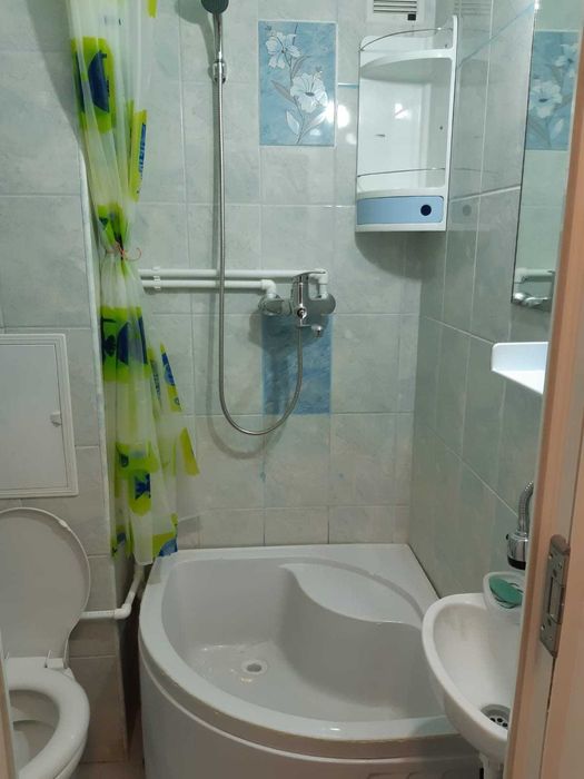 Titan, Baba Novac, Proprietar