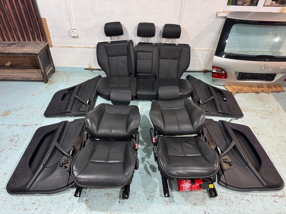 Салон мерседес 210