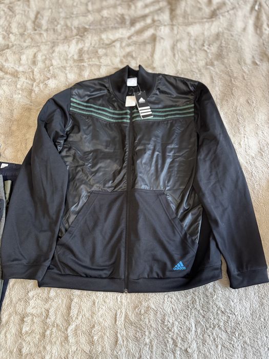 Addidas спортен екип