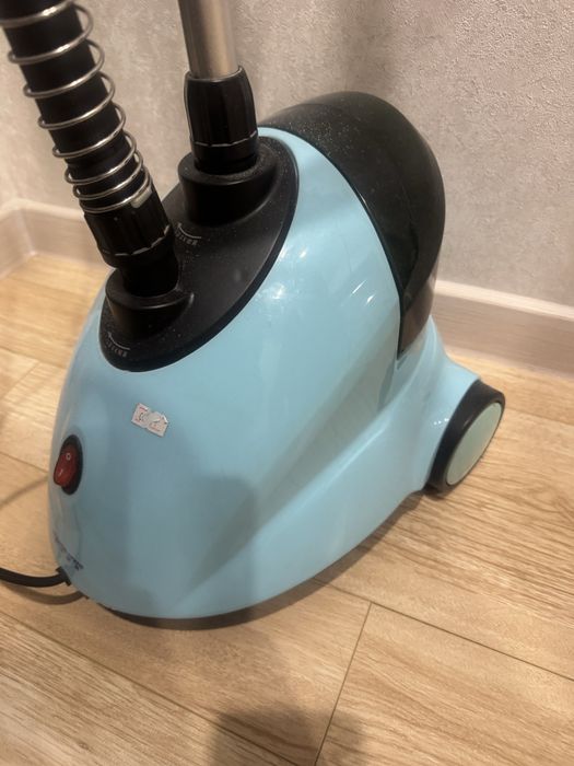 Продам отпариватель полностью в рабочем состоянии